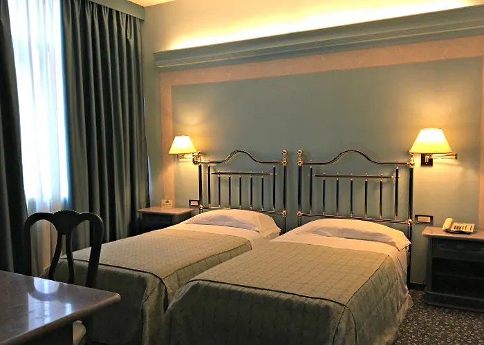 فندق Guglielmotel 4*