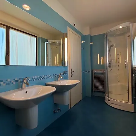 Guglielmotel ホテル