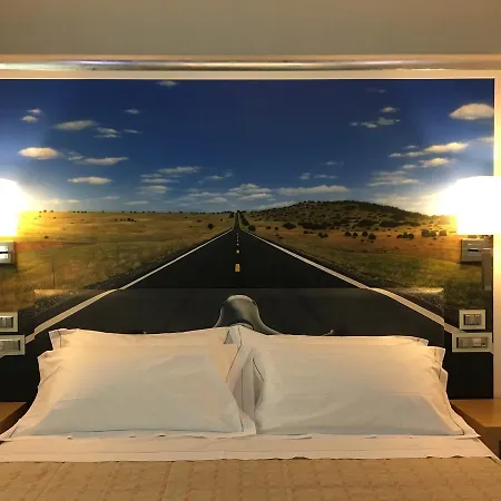 ホテル Guglielmotel ブレンバーテ